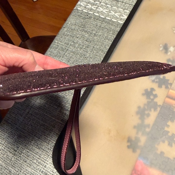 NWOT Coach glitter wristlet in a vibrant raspberry color - Picture 12 of 14